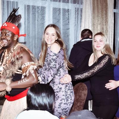 Африканское шоу на 8 марта