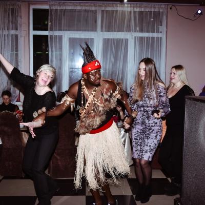 Африканское шоу на 8 марта